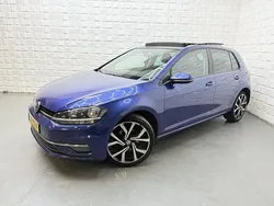 Blauw Gebruikt 2018 VW Golf VII Comfortline Hatchback | € 12.999 (Goede deal)