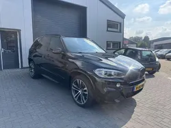 Zwart Gebruikt 2015 BMW X5 M Sport SUV | € 23.450 (Eerlijke prijs)