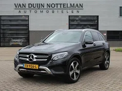 Zwart Gebruikt 2017 Mercedes GLC250 Prestige SUV | € 31.950 (Eerlijke prijs)