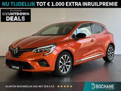 Oranje Gebruikt 2022 Renault Clio V Techno Hatchback | € 17.595 (Eerlijke prijs)