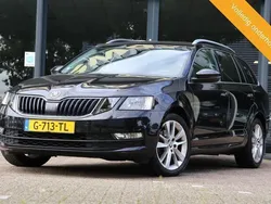 Zwart Gebruikt 2019 Skoda Octavia Business Line Stationwagen | € 15.745 (Eerlijke prijs)