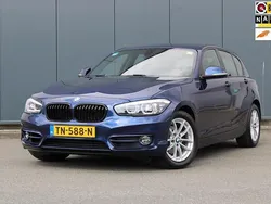 Blauw Gebruikt 2018 BMW 118 Executive Hatchback | € 16.950