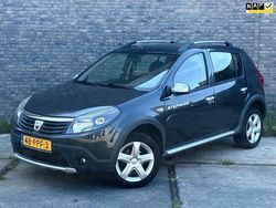 Grijs, metallic lak Gebruikt 2011 Dacia Sandero Stepway Hatchback | € 3.250 (Goede deal)