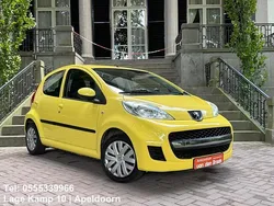 Geel Gebruikt 2011 Peugeot 107 Urban Move Hatchback | € 3.745 (Eerlijke prijs)