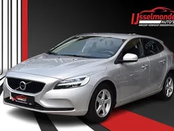 Zilver Gebruikt 2018 Volvo V40 Stationwagen | € 15.940 (Eerlijke prijs)