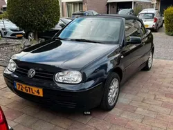 Zwart Gebruikt 1999 VW Golf Cabriolet Highline Cabriolet | € 1.999 (Eerlijke prijs)