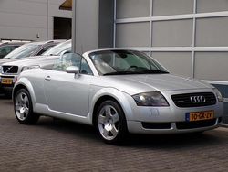 Grijs Gebruikt 2001 Audi TT Roadster Cabriolet | € 13.950 (Iets duurder)