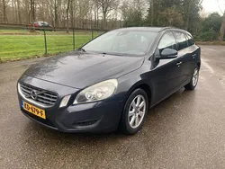 Grijs Gebruikt 2011 Volvo V60 Kinetic Stationwagen | € 3.650 (Goede deal)