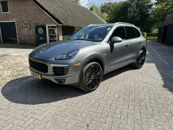 Grijs Gebruikt 2015 Porsche Cayenne SUV | € 29.990 (Goede deal)