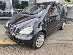 Zwart Gebruikt 2002 Mercedes A160 Elegance MPV | € 1.490 (Super prijs)