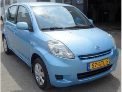 Blauw Gebruikt 2008 Daihatsu Sirion Hatchback | € 1.449 (Eerlijke prijs)