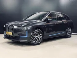 Grijs Gebruikt 2021 BMW iX Executive SUV | € 47.250 (Super prijs)