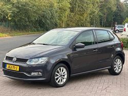 Paars Gebruikt 2015 VW Polo Highline Hatchback | € 10.499 (Iets duurder)
