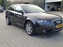 Grijs Gebruikt 2007 Audi A3 Sportback Attraction Hatchback | € 6.950 (Duur)