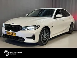 Wit Gebruikt 2021 BMW 330 Sport Line Sedan | € 32.950 (Goede deal)