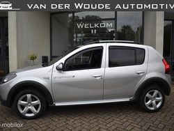 Grijs Gebruikt 2010 Dacia Sandero Stepway Hatchback | € 3.999 (Eerlijke prijs)