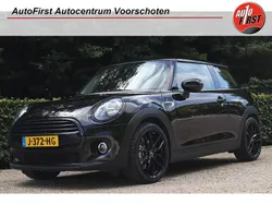 Zwart, metallic lak Gebruikt 2020 Mini Cooper Salt Hatchback | € 18.900 (Iets duurder)
