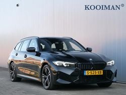 Zwart, metallic lak Gebruikt 2023 BMW 318 M Sport Stationwagen | € 40.895 (Duur)