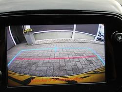 Wit Gebruikt 2021 Peugeot 108 Allure Hatchback | € 10.999 (Iets duurder)