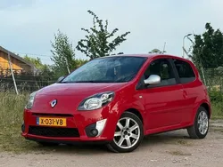 Rood Gebruikt 2009 Renault Twingo GT Hatchback | € 2.495 (Eerlijke prijs)