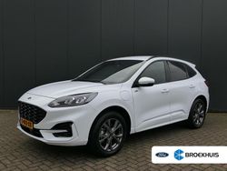 Wit Gebruikt 2023 Ford Kuga ST-Line SUV | € 27.935 (Eerlijke prijs)