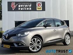 Grijs Gebruikt 2017 Renault Scénic IV Zen MPV | € 16.640 (Eerlijke prijs)