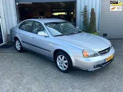 Grijs Gebruikt 2005 Chevrolet Evanda Sedan | € 1.950