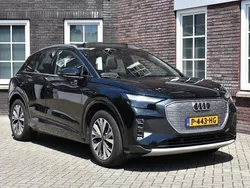 Zwart Gebruikt 2021 Audi Q4 e-tron Competition SUV | € 29.900 (Goede deal)