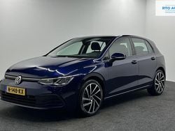 Blauw Gebruikt 2021 VW Golf VIII Life Hatchback | € 20.000 (Super prijs)