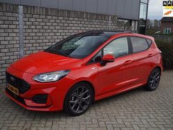 Rood Gebruikt 2022 Ford Fiesta ST-Line X Hatchback | € 17.850 (Goede deal)