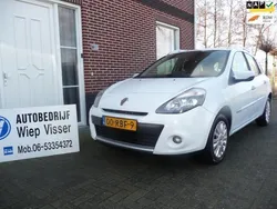 Wit Gebruikt 2011 Renault Clio GrandTour Collection Stationwagen | € 2.750 (Eerlijke prijs)