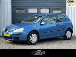 Blauw Gebruikt 2004 VW Golf IV Trendline Hatchback | € 5.950