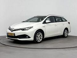Wit Gebruikt 2018 Toyota Auris Touring Sports Stationwagen | € 15.400 (Eerlijke prijs)