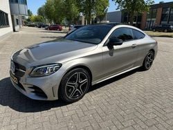Grijs Gebruikt 2019 Mercedes C180 Premium Coupé | € 28.500 (Eerlijke prijs)