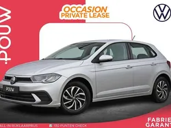 Grijs Gebruikt 2024 VW Polo Life Hatchback | € 22.900 (Eerlijke prijs)
