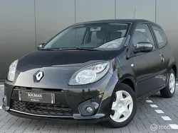 Zwart Gebruikt 2011 Renault Twingo Hatchback | € 2.695 (Eerlijke prijs)