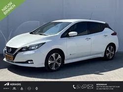 Pearl white p Gebruikt 2019 Nissan Leaf Tekna Hatchback | € 12.985 (Eerlijke prijs)