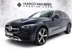 Blauw Gebruikt 2023 Mercedes C220 Stationwagen | € 44.850 (Eerlijke prijs)