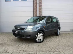 Grijs Gebruikt 2003 Ford Fusion MPV | € 2.250 (Eerlijke prijs)