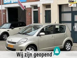 Grijs Gebruikt 2009 Daihatsu Sirion Hatchback | € 1.550 (Goede deal)