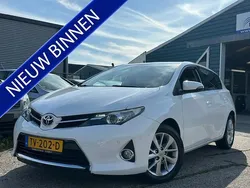Wit Gebruikt 2014 Toyota Auris Hatchback | € 8.249 (Goede deal)