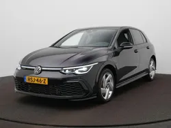 Zwart Gebruikt 2022 VW Golf VIII GTE Hatchback | € 28.900 (Eerlijke prijs)