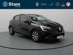 Zwart Gebruikt 2023 Renault Clio V Equilibre Hatchback | € 15.990 (Eerlijke prijs)
