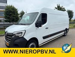 Wit Gebruikt 2022 Renault Master Van | € 14.750 (Goede deal)