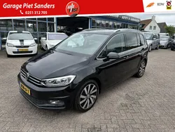 Zwart Gebruikt 2017 VW Touran Highline MPV | € 18.950 (Goede deal)