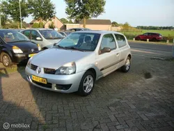 Grijs Gebruikt 2009 Renault Clio II Campus Hatchback | € 3.950 (Duur)