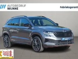 Grijs Gebruikt 2025 Skoda Karoq SportLine SUV | € 39.950 (Eerlijke prijs)