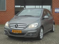 Grijs Gebruikt 2009 Mercedes B170 MPV | € 5.995 (Iets duurder)
