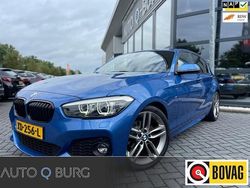 Blauw Gebruikt 2018 BMW 118 Executive Hatchback | € 15.950 (Eerlijke prijs)