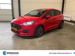 Rood Gebruikt 2022 Ford Fiesta ST-Line X Hatchback | € 16.700 (Eerlijke prijs)